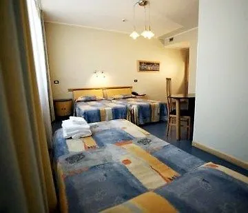 Sotel Nomentana 3*