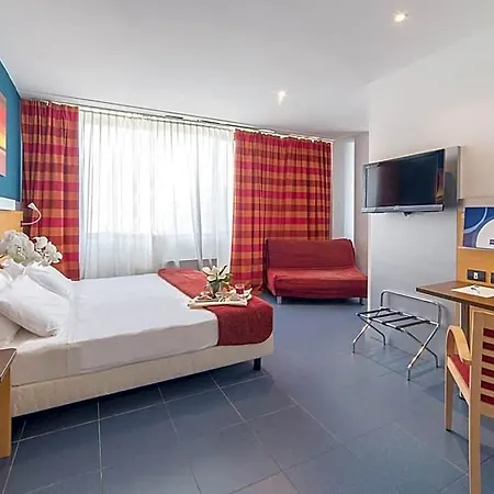 Sotel Nomentana Hotel 3*