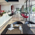 Sotel Nomentana 3*
